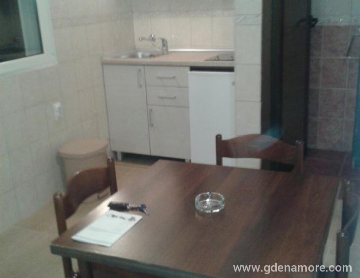 petrovac apartmani